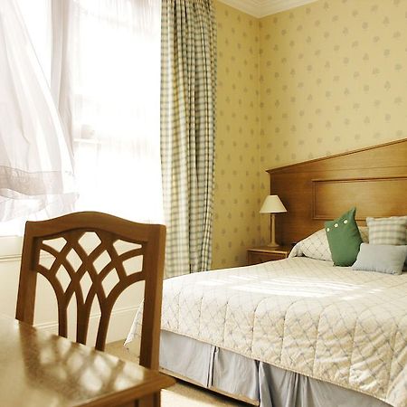 Astons Apartments Londres Quarto foto