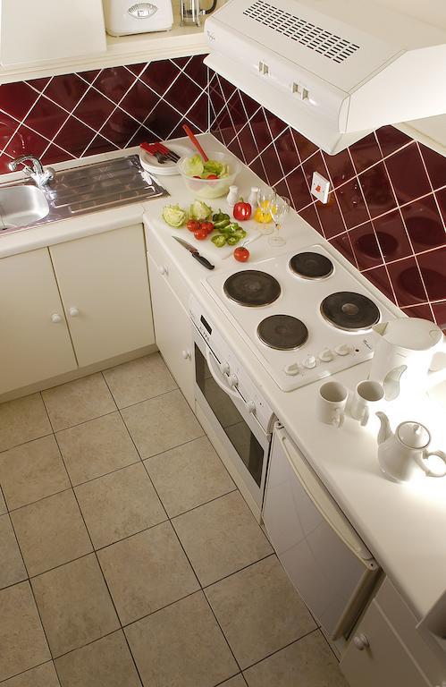 Astons Apartments Londres Quarto foto